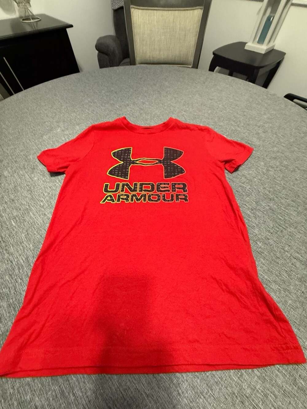 Under Armour Boys UA Big Logo Graphic Sportstyle T-Shirt Youth Medium Red